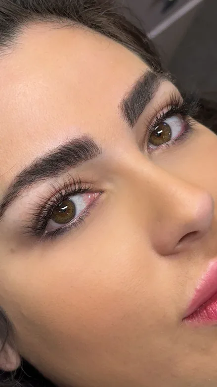 Soft natural lash set, eye close-up by Batoul Beauty